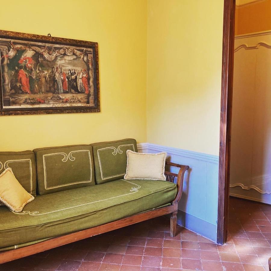 루카 Palazzo Tucci Residenza D'Epoca B&B 외부 사진