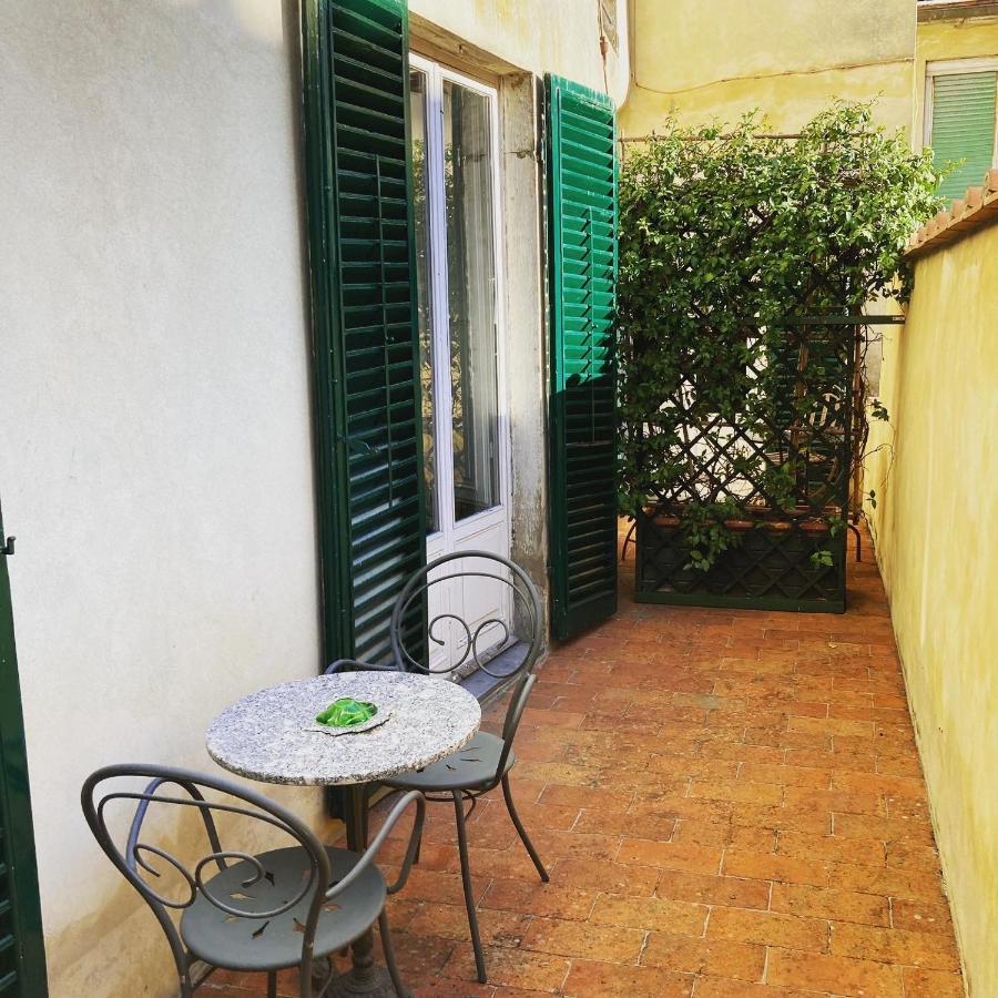 루카 Palazzo Tucci Residenza D'Epoca B&B 외부 사진