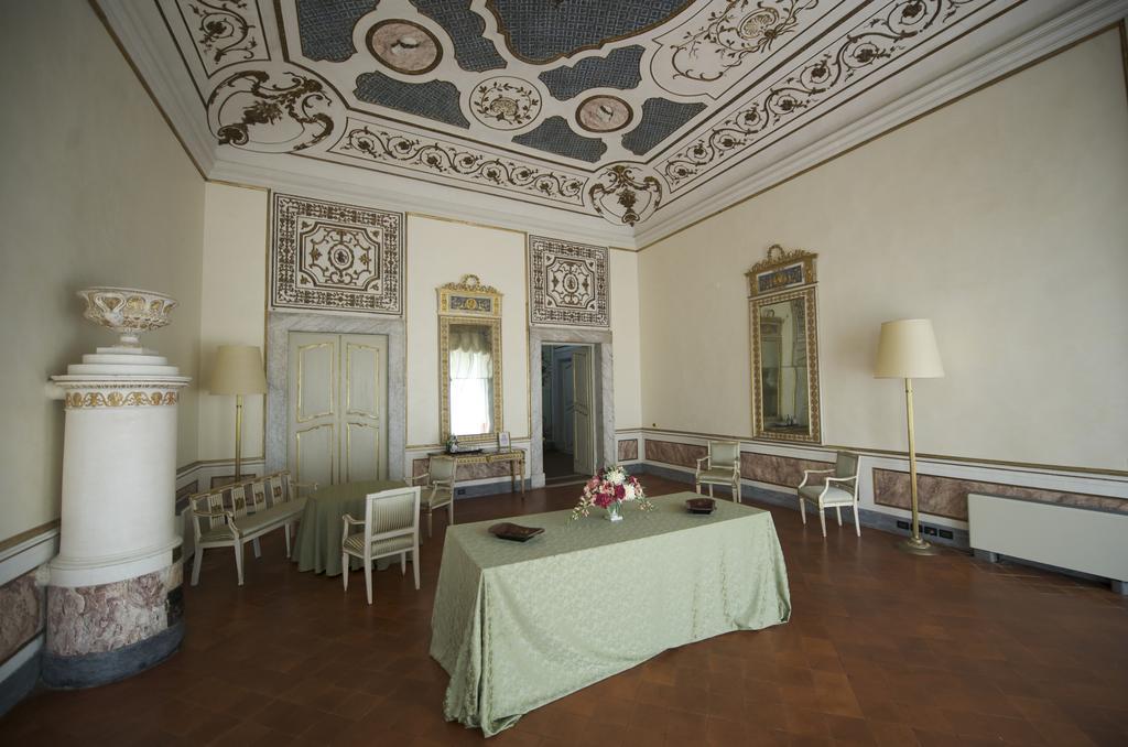 루카 Palazzo Tucci Residenza D'Epoca B&B 객실 사진