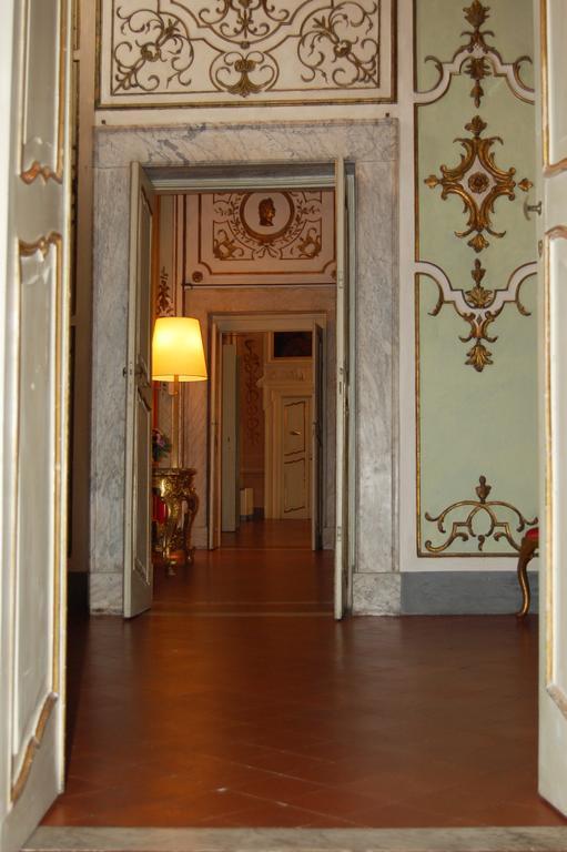 루카 Palazzo Tucci Residenza D'Epoca B&B 외부 사진