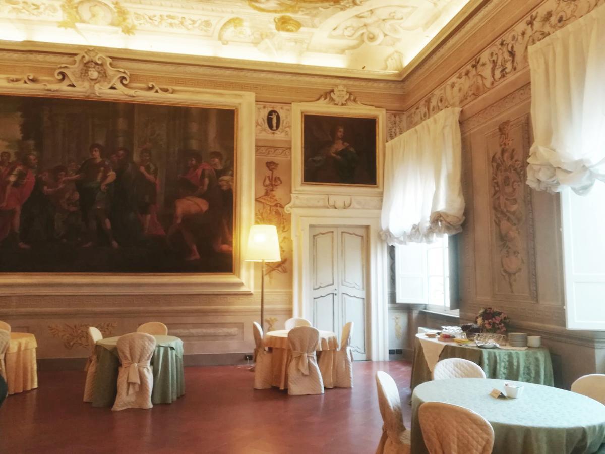 루카 Palazzo Tucci Residenza D'Epoca B&B 외부 사진