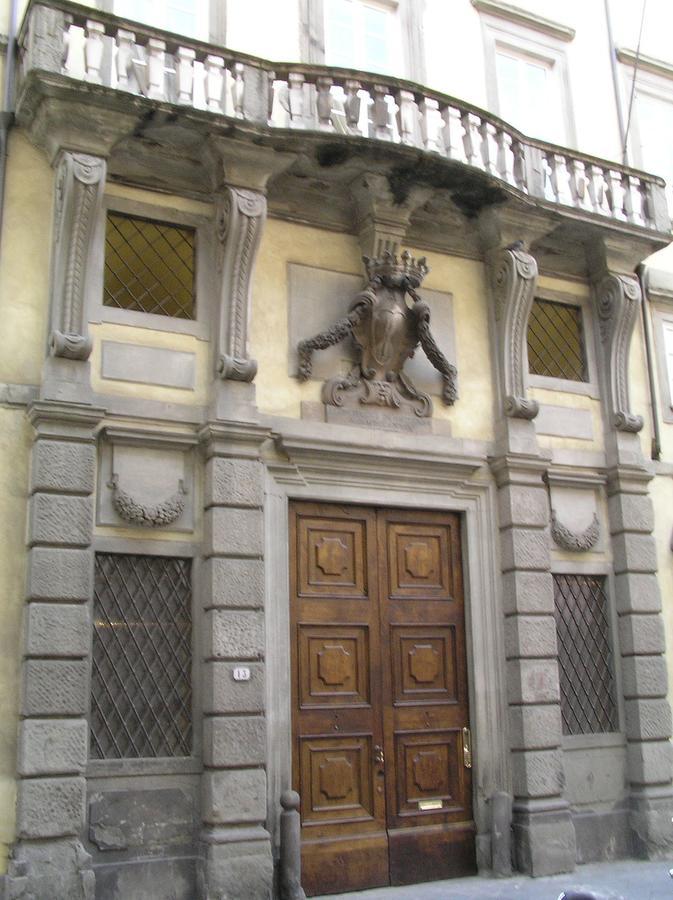 루카 Palazzo Tucci Residenza D'Epoca B&B 외부 사진