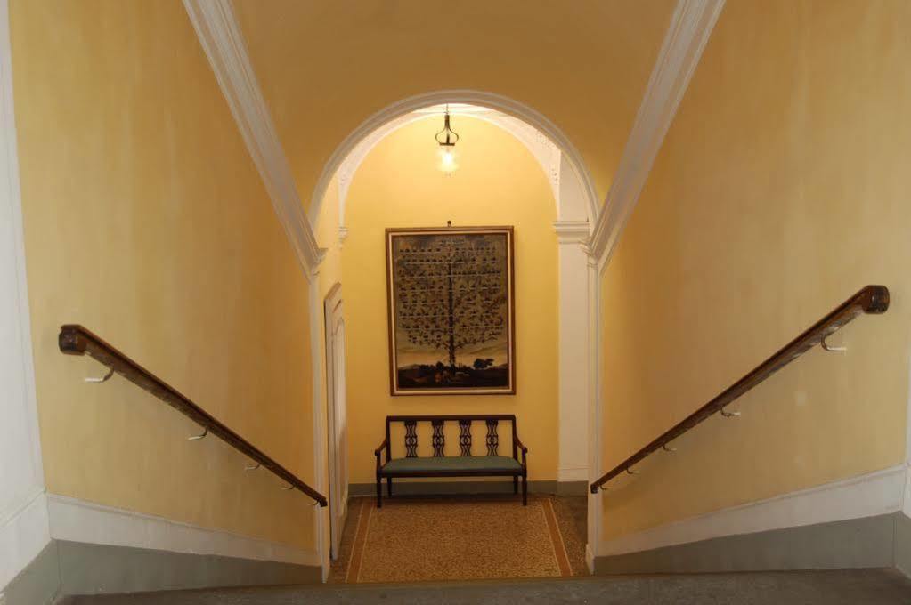 루카 Palazzo Tucci Residenza D'Epoca B&B 외부 사진