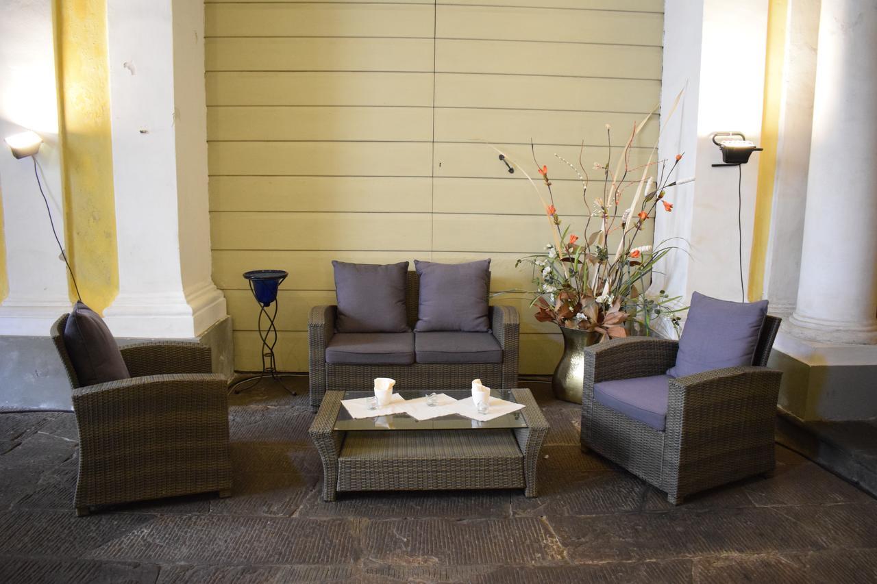 루카 Palazzo Tucci Residenza D'Epoca B&B 외부 사진