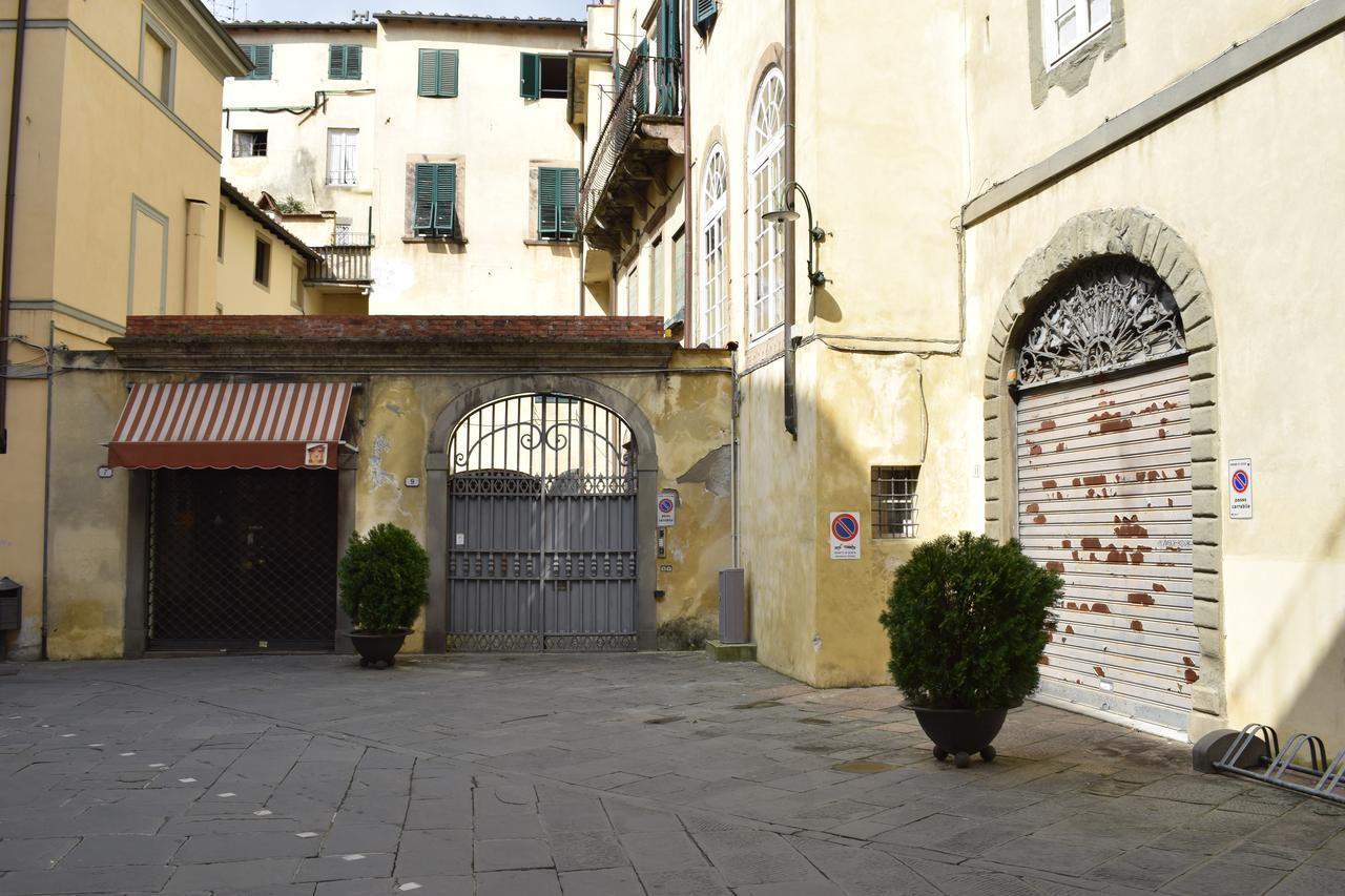 루카 Palazzo Tucci Residenza D'Epoca B&B 외부 사진